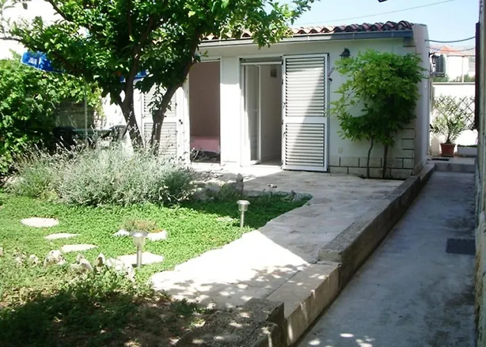 Apartments Gina